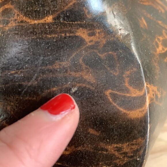 Wooden Vase Made In Thailand - Picture 10 of 17